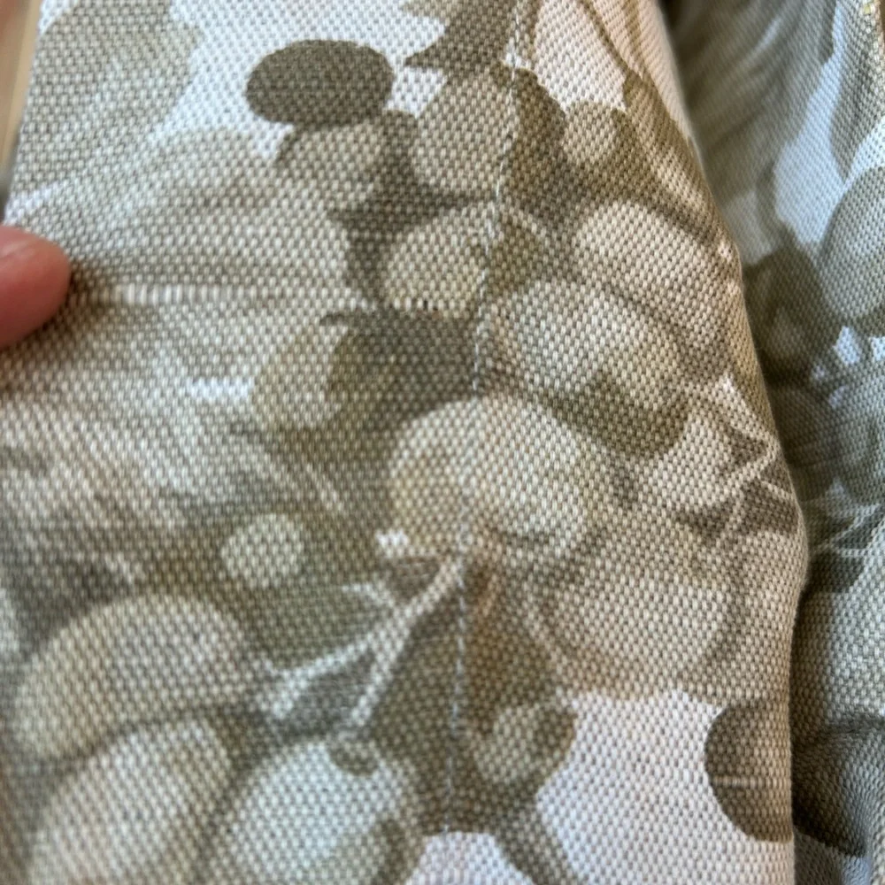 Williams Sonoma Tablecloth Elegant Leaf Grape Pattern Linen Blend Dining 70x90